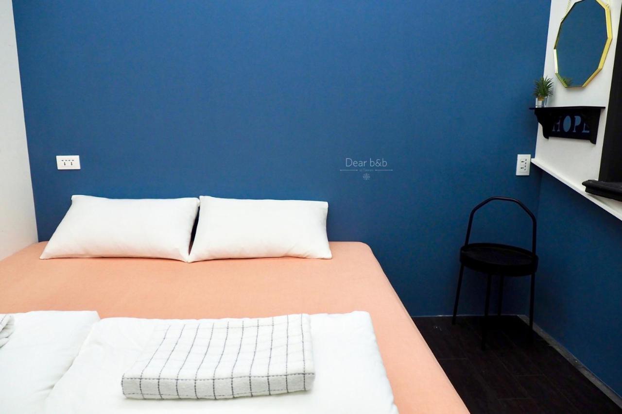 N Joy Takao Hostel Kaohsiung Buitenkant foto