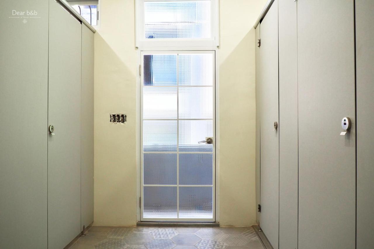 N Joy Takao Hostel Kaohsiung Buitenkant foto