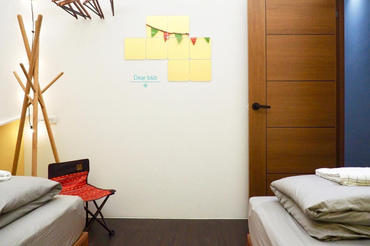 N Joy Takao Hostel Kaohsiung Buitenkant foto